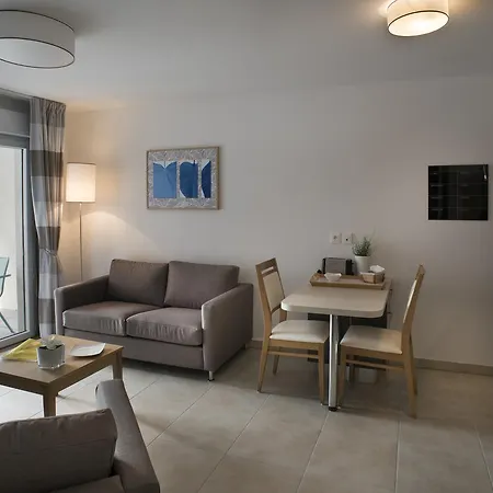 Domitys La Palombine 4* Saint-Raphael (Var)