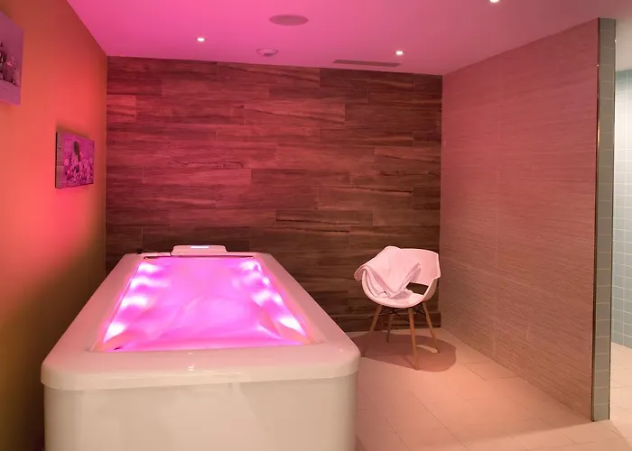 Aparthotel Domitys La Palombine Saint-Raphael (Var)