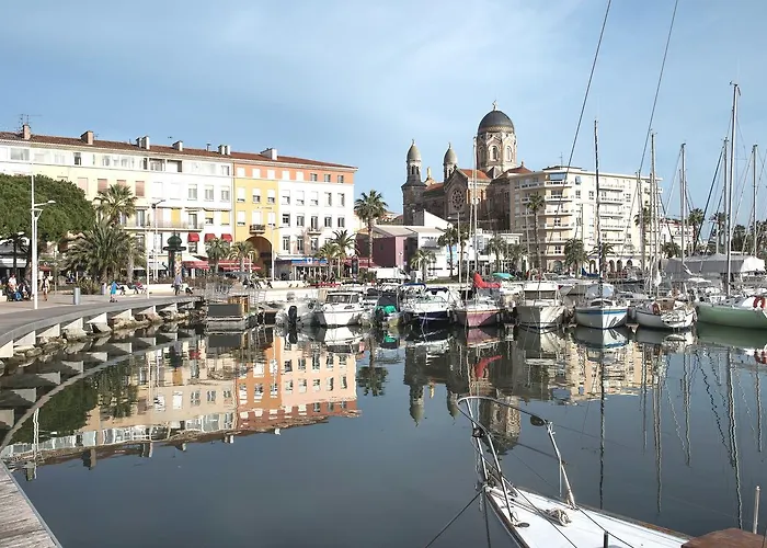 Domitys La Palombine Aparthotel Saint-Raphael (Var)